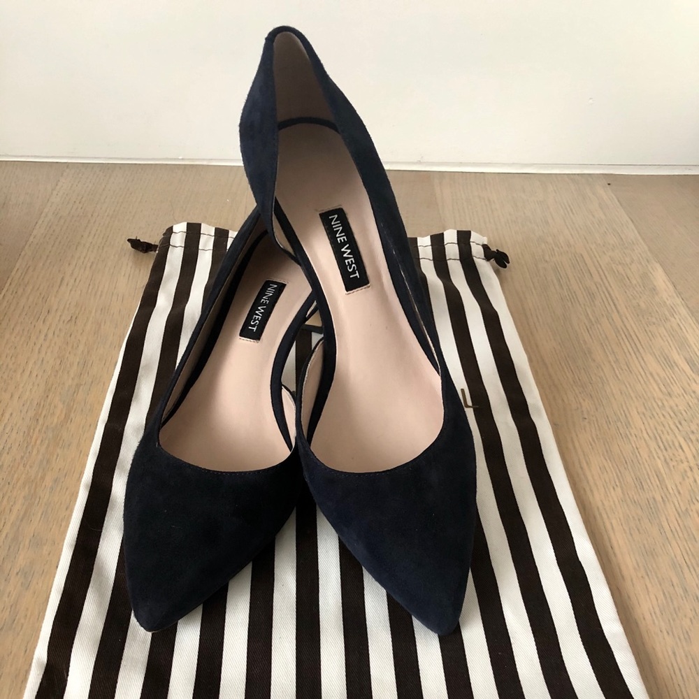 Nine West blue suede heel